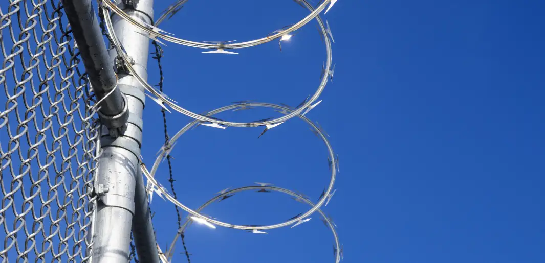 razor wire security
